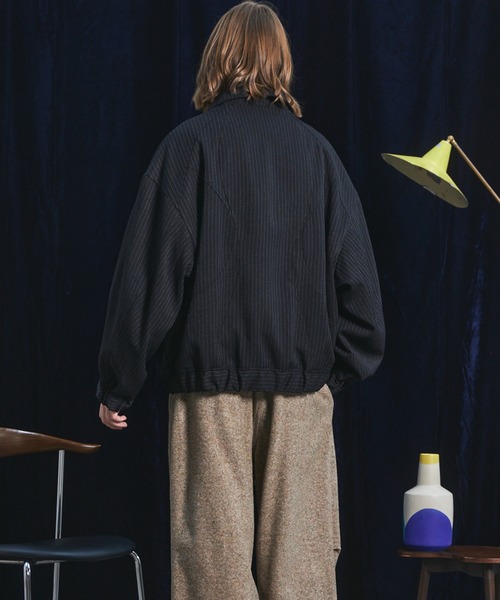 MAISON SPECIAL(メゾンスペシャル)の「《UNISEX》Curve Switching Prime-Over Stand Collar Blouson/カーブスイッチングプライムオーバースタンドブルゾン【MAISON SPECIAL/メゾンスペシャル】■セットアップ対応■(ブルゾン・メンズ・ブラック/グレー・0/1/2)」の10枚目の写真