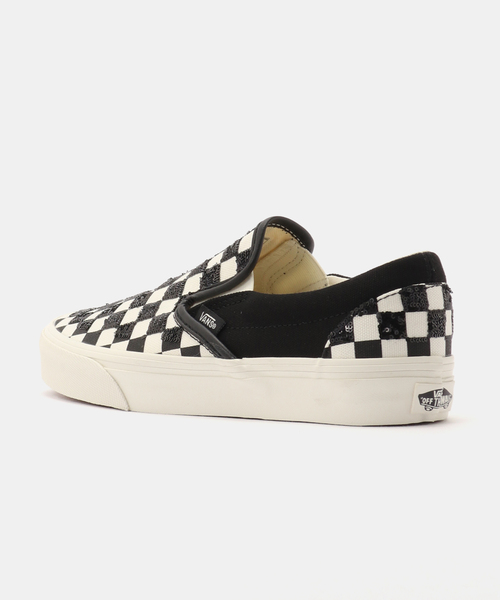 VANS(バンズ)の「VANS Classic Slip-On VN000D6Y705(スニーカー・レディース・ブラック・23.5cm/23cm/24.5cm/24cm)」の3枚目の写真