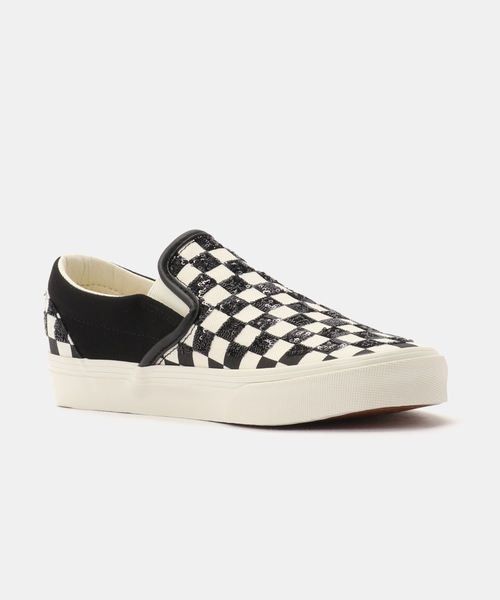 VANS(バンズ)の「VANS Classic Slip-On VN000D6Y705(スニーカー・レディース・ブラック・23.5cm/23cm/24.5cm/24cm)」の5枚目の写真