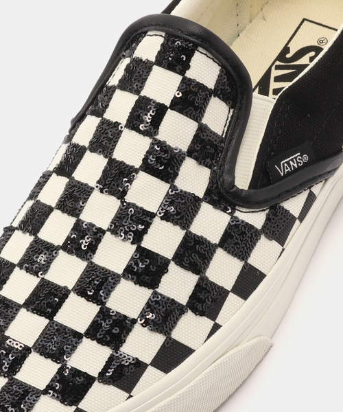 VANS(バンズ)の「VANS Classic Slip-On VN000D6Y705(スニーカー・レディース・ブラック・23.5cm/23cm/24.5cm/24cm)」の6枚目の写真