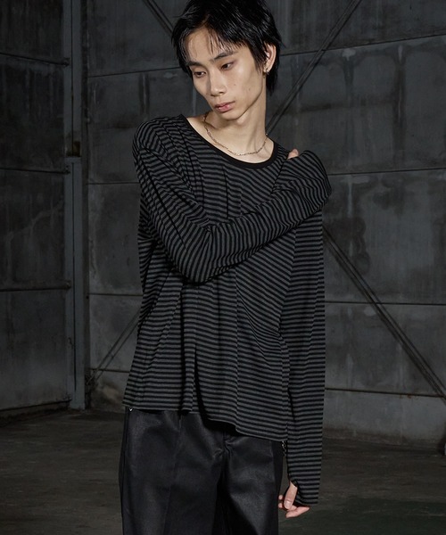 LANDNESS（ランドネス）の「【LANDNESS/ランドネス】U-Neck Finger-Hole Border L/S TEE/UネックフィンガーホールボーダーロングスリーブTEE（Tシャツ/カットソー・メンズ・ブラック/レッド/ホワイト・L/M/S）」の6枚目の写真