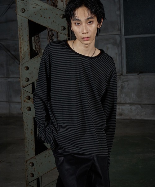 LANDNESS（ランドネス）の「【LANDNESS/ランドネス】U-Neck Finger-Hole Border L/S TEE/UネックフィンガーホールボーダーロングスリーブTEE（Tシャツ/カットソー・メンズ・ブラック/レッド/ホワイト・L/M/S）」の4枚目の写真