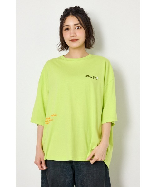 RODEO CROWNS WIDE BOWL(ロデオクラウンズワイドボウル)の「フラワースクリプトロゴ5分袖Tシャツ(Tシャツ/カットソー・レディース・オフホワイト/ライム/ブラック/ライトピンク・FREE)」の3枚目の写真