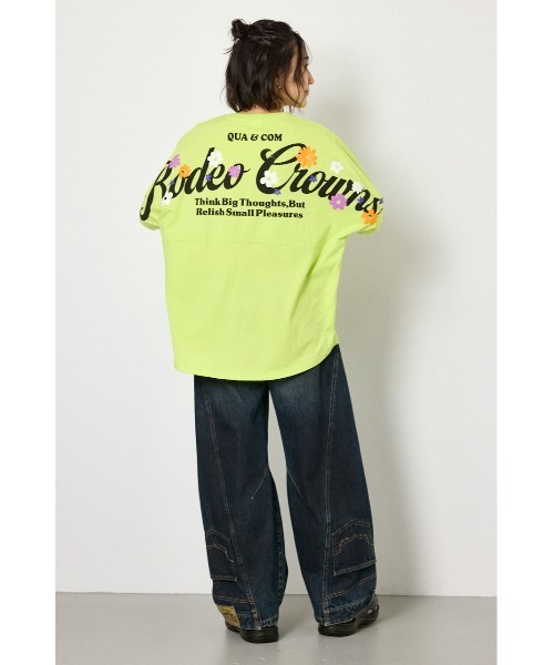 RODEO CROWNS WIDE BOWL(ロデオクラウンズワイドボウル)の「フラワースクリプトロゴ5分袖Tシャツ(Tシャツ/カットソー・レディース・オフホワイト/ライム/ブラック/ライトピンク・FREE)」の9枚目の写真