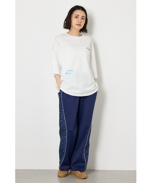 RODEO CROWNS WIDE BOWL(ロデオクラウンズワイドボウル)の「フラワースクリプトロゴ5分袖Tシャツ(Tシャツ/カットソー・レディース・オフホワイト/ライム/ブラック/ライトピンク・FREE)」の18枚目の写真