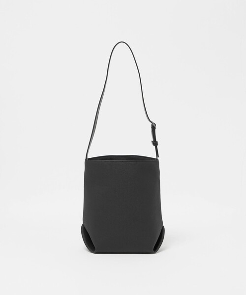 BEAUTY&YOUTH UNITED ARROWS(ビューティーアンドユースユナイテッドアローズ)の「“Emboss Bag Series” バケット バッグ(ショルダーバッグ・メンズ・ブラック/ダークグレー・FREE)」の1枚目の写真