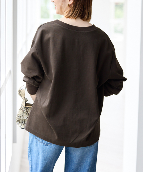 Spick & Span(スピックアンドスパン)の「スキッパーネックタックプルオーバー(Tシャツ/カットソー・レディース・ブラウン/カーキ・FREE)」の8枚目の写真