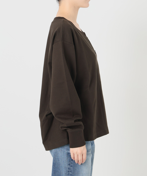 Spick & Span(スピックアンドスパン)の「スキッパーネックタックプルオーバー(Tシャツ/カットソー・レディース・ブラウン/カーキ・FREE)」の20枚目の写真