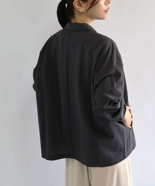 etre relie(エトレリー)の「かのこカットテーラードジャケット(テーラードジャケット・レディース・ベージュ/ブラック/チャコールグレー・MEDIUM)」の6枚目の写真