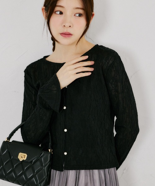 tocco closet(トッコ クローゼット)の「【ZOZO限定】シアーレース袖口フレアカーディガン(カーディガン/ボレロ・レディース・ブラック/アイボリー・M)」の2枚目の写真