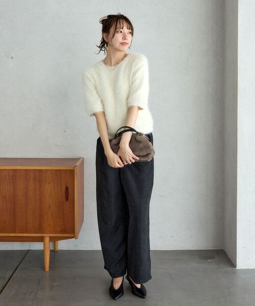 le.coeur blanc(ルクールブラン)の「フェザーヤーンハーフスリーブニット(ニット/セーター・レディース・ベージュ/オフホワイト/ピンク・38)」の10枚目の写真