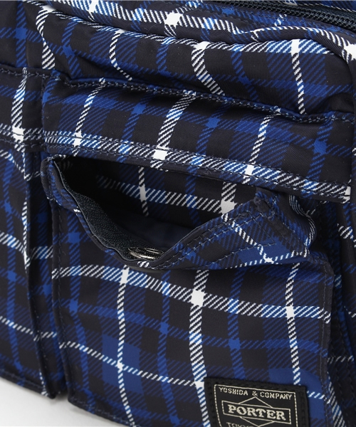 HEAD PORTER（ヘッドポーター）の「HIGHLAND/SHOULDER BAG (S)（ショルダーバッグ・メンズ・グリーン/ブルー・FREE）」の4枚目の写真