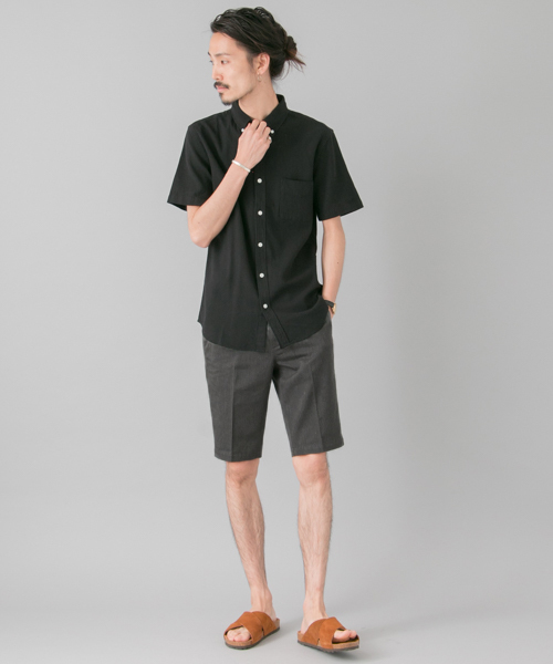URBAN RESEARCH(アーバンリサーチ)の「UR T/C TWILL SLIM SHORTS(その他パンツ・メンズ・ブラック/グレー/ベージュ/ネイビー・SMALL/LARGE/MEDIUM)」の9枚目の写真