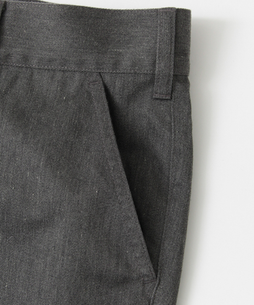 URBAN RESEARCH(アーバンリサーチ)の「UR T/C TWILL SLIM SHORTS(その他パンツ・メンズ・ブラック/グレー/ベージュ/ネイビー・SMALL/LARGE/MEDIUM)」の12枚目の写真