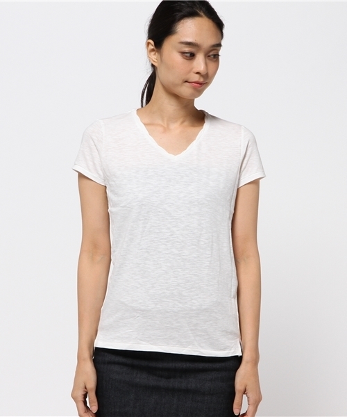 TODAYFUL（トゥデイフル）の「Useful VネックTシャツ（Tシャツ/カットソー・レディース・グレー/チャコールグレー/オフホワイト/ホワイト・SMALL/MEDIUM）」の5枚目の写真