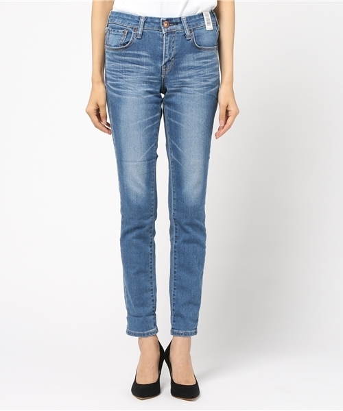 SOMETHING（サムシング）の「【SOMETHING】テーパードフィット　バイオウォッシュ （デニムパンツ・レディース・ダークインディゴブルー/インディゴブルー・29inch/28inch/30inch/27inch/26inch/31inch）」の3枚目の写真