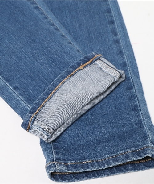 SOMETHING（サムシング）の「【SOMETHING】テーパードフィット　バイオウォッシュ （デニムパンツ・レディース・ダークインディゴブルー/インディゴブルー・29inch/28inch/30inch/27inch/26inch/31inch）」の13枚目の写真