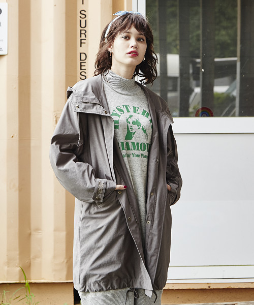 HYSTERIC GLAMOUR（ヒステリックグラマー）の「BEAT POETRY刺繍 JK