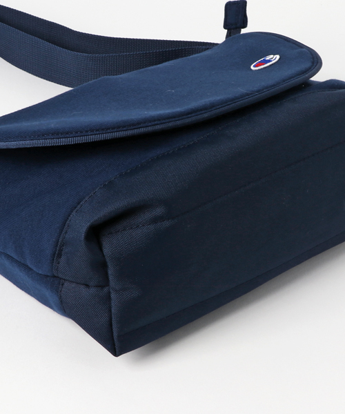 Champion（チャンピオン）の「【Champion　チャンピオン】　ダービー　シリーズ　メッセンジャータイプ　ショルダーバッグ　/　59431（ショルダーバッグ・メンズ・ネイビー/グレー/ブラック・FREE）」の6枚目の写真