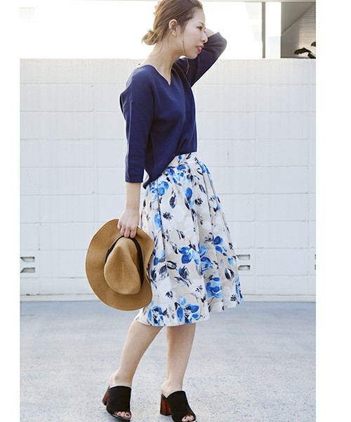 laboratory work（ラボラトリーワーク）の「水彩大花柄フレアスカート（スカート・レディース・イエロー系その他/ベージュ系その他・MEDIUM）」の21枚目の写真