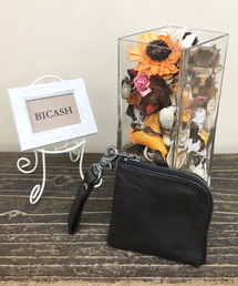 BICASH（ビカーシ）の「【BICASH/ビカーシ】ラウンドジップレザーウォレット/#B617（財布）」