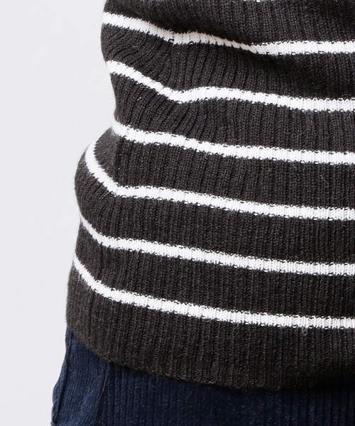 natural couture（ナチュラルクチュール）の「リブタートルニット（ニット/セーター・レディース・ブラック/レッド/オフホワイト/キャメル/ブラック×ホワイト・FREE）」の12枚目の写真