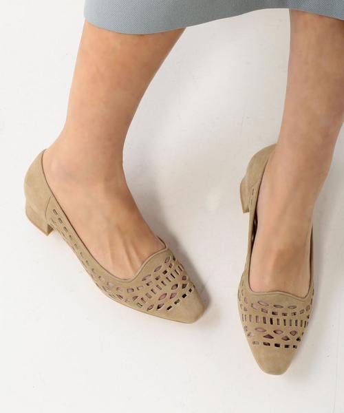 ODETTE E ODILE（オデットエオディール）の「OFC スクエアパンチング パンプス30↓↑（パンプス・レディース・ベージュ/パープル/ネイビー/イエロー/ホワイト・22.5cm/22cm/23.5cm/23cm/24.5cm/24cm/25cm/21.5cm）」の19枚目の写真