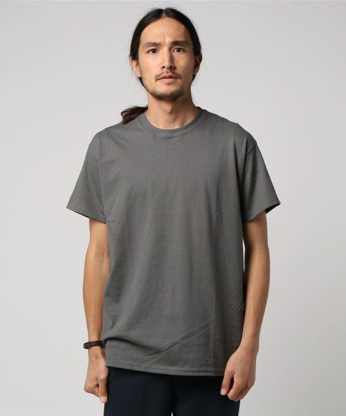 GILDAN（ギルダン）の「＃GILDAN/ｷﾞﾙﾀﾞﾝ　6ＯＺウルトラコットンＴシャツ（Tシャツ/カットソー・メンズ・ホワイト/ライトグレー/ブラック/パープル/ネイビー/レッド/オリーブ/ピンク/ライム/イエロー/オレンジ/ブルー/ライトグリーン/ライトインディゴブルー/ナチュラル/ワインレッド/チャコールグレー・MEDIUM/LARGE）」の4枚目の写真