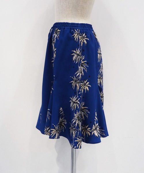 Banner Barrett(バナーバレット)の「PARM TREE PRINT SKIRT/パームツリープリントフレアスカート(スカート・レディース・ブルー/ブラック・38)」の6枚目の写真