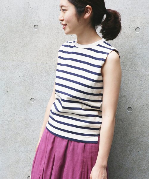 IENA（イエナ）の「ボーダークルーネックTシャツ◆（Tシャツ/カットソー・レディース・ブラック/ネイビー/レッド/ブラック系その他/ブルー系その他・FREE）」の4枚目の写真