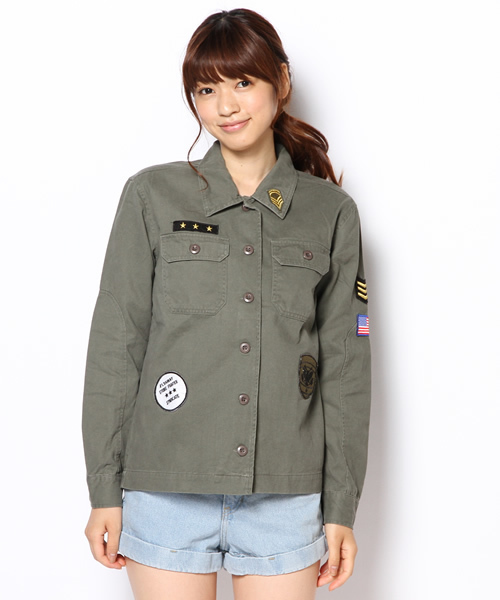WEGO（ウィゴー）の「WEGO/ワッペンミリタリージャケット（ミリタリージャケット・レディース・カーキ/ネイビー/その他1・FREE）」の4枚目の写真