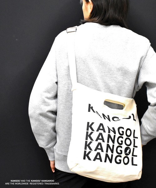 KANGOL（カンゴール）の「【 KANGOL / カンゴール 】 キャンバス ショルダー トート バッグ（ショルダーバッグ・レディース・オフホワイト/ホワイト系その他/ホワイト系その他3/ホワイト系その他5/ホワイト系その他2/ホワイト系その他4/ブラック/ブラック系その他/ホワイト系その他6/ホワイト系その他7/ブラック系その他2/ブラック系その他3/ホワイト/ホワイト×ネイビー/ホワイト×ブルー/ホワイト×レッド/ホワイト×ブラック/ブラック系その他4/その他/その他1/ブラック系その他5・FREE）」の9枚目の写真
