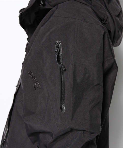 BEAMS(ビームス)の「ARC'TERYX / ALPHA SV(マウンテンパーカー・メンズ・ブラック/ブラック系その他・X-SMALL/SMALL/MEDIUM/LARGE)」の9枚目の写真