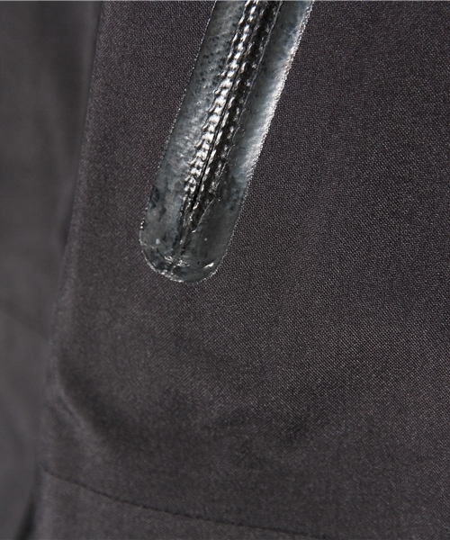 BEAMS(ビームス)の「ARC'TERYX / ALPHA SV(マウンテンパーカー・メンズ・ブラック/ブラック系その他・X-SMALL/SMALL/MEDIUM/LARGE)」の14枚目の写真