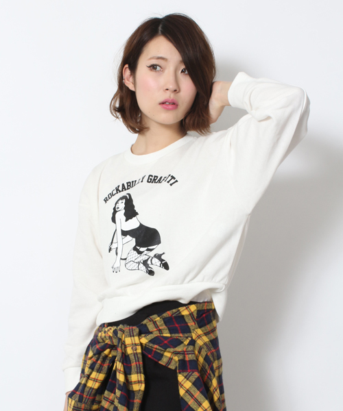 WEGO（ウィゴー）の「WEGO/ヒューマンプリントスウェット（スウェット・レディース・ホワイト/杢グレー/ダークグリーン/ワイン・FREE）」の2枚目の写真