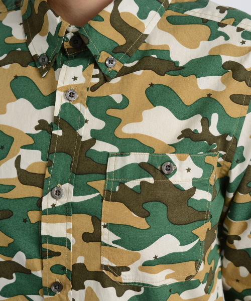 X-girl(エックスガール)の「CAMO SHIRT(シャツ/ブラウス・レディース・ホワイト/ブラック/カモフラージュ・1/2)」の7枚目の写真