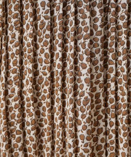 natural couture(ナチュラルクチュール)の「アニマル柄細プリーツスカート(スカート・レディース・アイボリー/ブラウン系その他/ベージュ系その他/グリーン系その他・FREE)」の13枚目の写真
