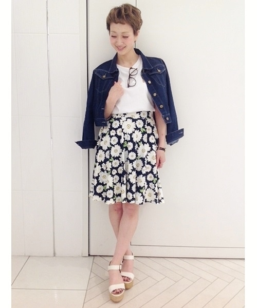 Chico(チコ)の「花柄プリントスカート(スカート・レディース・ネイビー/ピンクベージュ・FREE)」の9枚目の写真