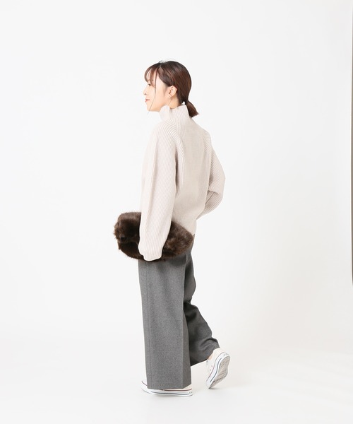 La TOTALITE(ラトータリテ)の「ワイドクロップドパンツ【手洗い可能】◆(その他パンツ・レディース・チャコールグレー/ベージュ・36/38)」の16枚目の写真