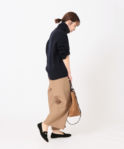 La TOTALITE(ラトータリテ)の「ワイドクロップドパンツ【手洗い可能】◆(その他パンツ・レディース・チャコールグレー/ベージュ・36/38)」の17枚目の写真