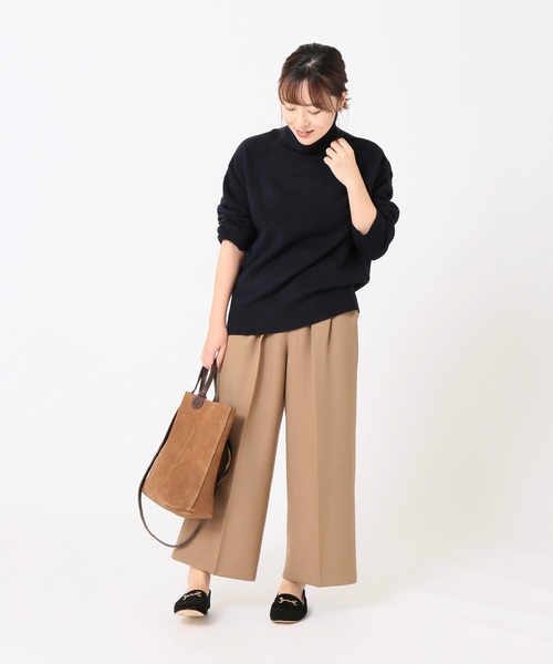 La TOTALITE(ラトータリテ)の「ワイドクロップドパンツ【手洗い可能】◆(その他パンツ・レディース・チャコールグレー/ベージュ・36/38)」の21枚目の写真