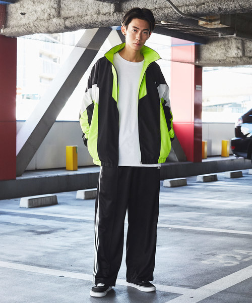 KANGOL（カンゴール）の「KANGOL 切替ナイロンビッグジャケット