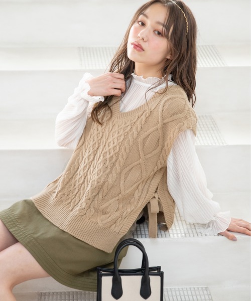 Heather(ヘザー)の「サイドリボンニットベストSET 868777(その他トップス・レディース・ホワイト系その他/ブラック/ピンクベージュ/ベージュ・FREE)」の3枚目の写真