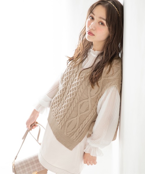 Heather(ヘザー)の「サイドリボンニットベストSET 868777(その他トップス・レディース・ホワイト系その他/ブラック/ピンクベージュ/ベージュ・FREE)」の4枚目の写真