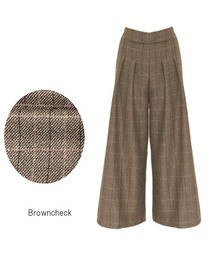タック入りワイドパンツ