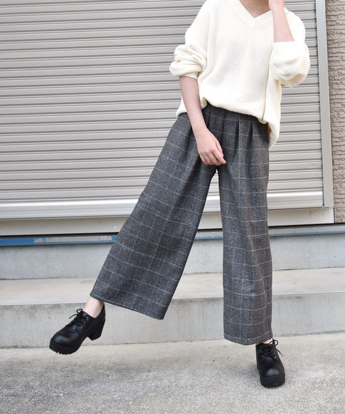 Coo+i（クーイ）の「タック入りワイドパンツ（スラックス・レディース・ネイビー/チャコールグレー/ブラック/グレー系その他/ブラック系その他/キャメル/グレー系その他2/ブラウン系その他・S/M/XL/L）」の20枚目の写真