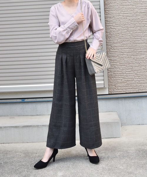 Coo+i（クーイ）の「タック入りワイドパンツ（スラックス・レディース・ネイビー/チャコールグレー/ブラック/グレー系その他/ブラック系その他/キャメル/グレー系その他2/ブラウン系その他・S/M/XL/L）」の16枚目の写真