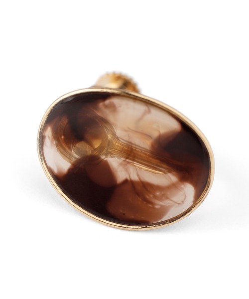 ANEMONE（アネモネ）の「つやつやプレートのシックカラーイヤリング[オーバル]（イヤリング・レディース・ブラウン/グレー/カーキ/ライトピンク・FREE）」の8枚目の写真