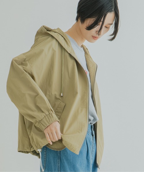 Kelen(ケレン)の「「KELEN / ケレン」コンパクトシルエットマウンテンパーカー"Bella"(ブルゾン・レディース・オフホワイト/ベージュ/ブルーグレー/ブラック/ベージュ系その他/カーキ・S/M)」の6枚目の写真