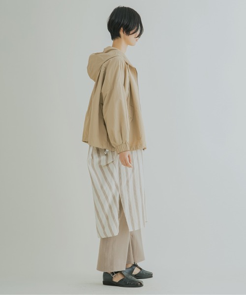Kelen(ケレン)の「「KELEN / ケレン」コンパクトシルエットマウンテンパーカー"Bella"(ブルゾン・レディース・オフホワイト/ベージュ/ブルーグレー/ブラック/ベージュ系その他/カーキ・S/M)」の21枚目の写真
